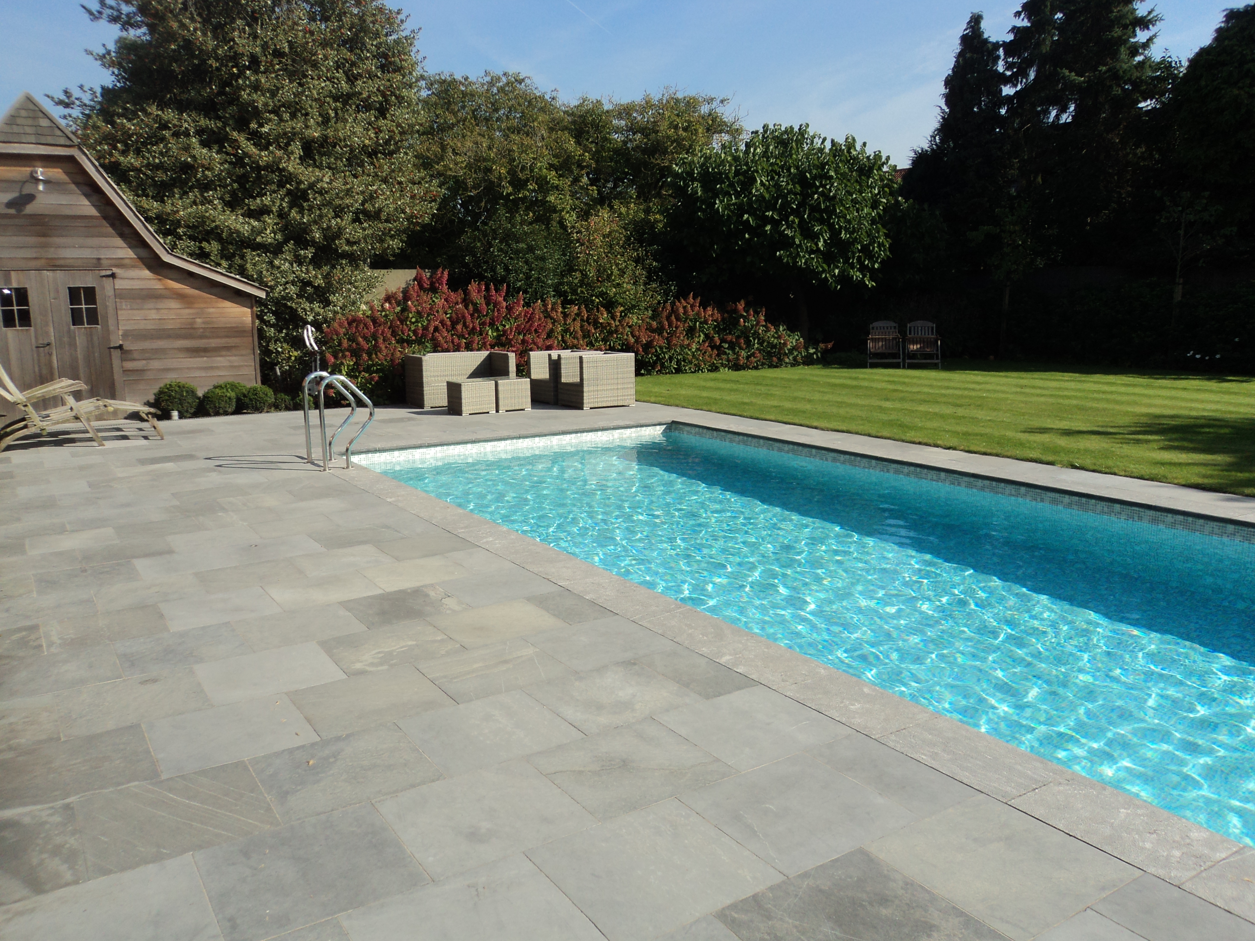 aannemers zwembaden Waregem Aqua Dimension pools