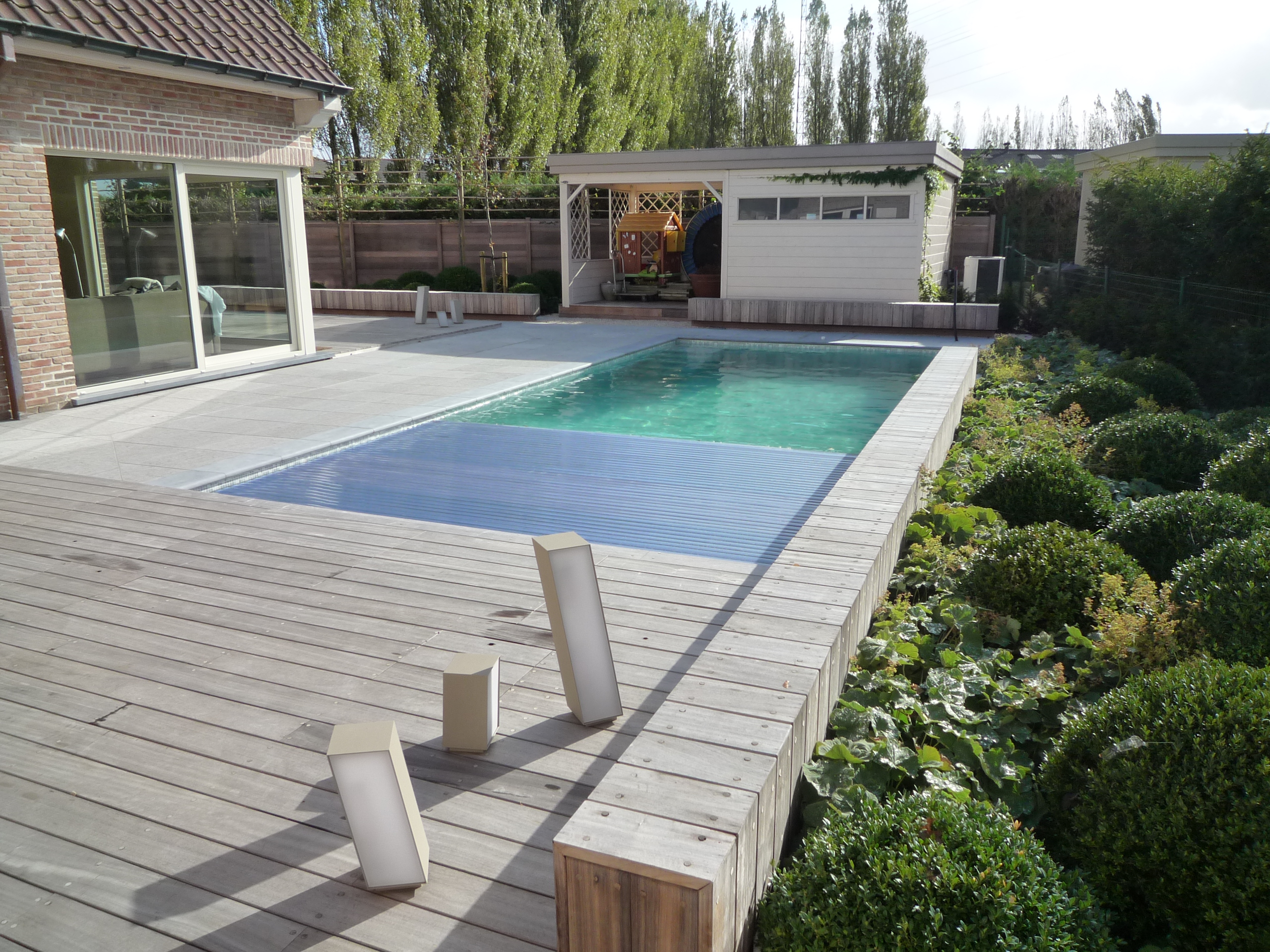 aannemers zwembaden Waregem Vancopoolparts.be